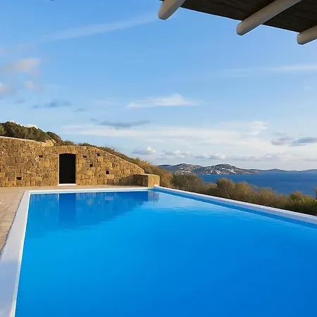 Stylish Mykonian Semi-private Huge Pool Apartmán Houlakia (Mykonos)