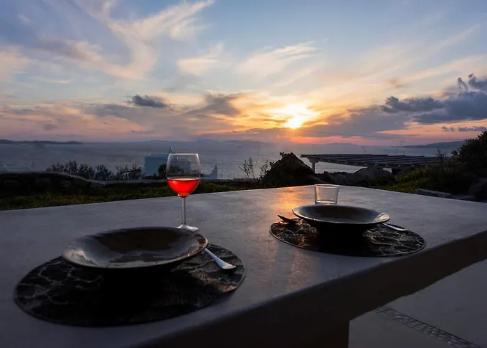 Stylish Mykonian Semi-private Huge Pool Appartamento Houlakia (Mykonos)